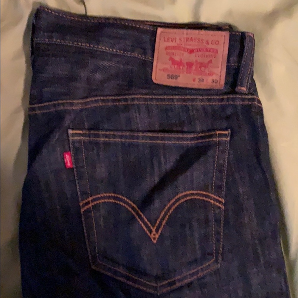 569 Levi jeans
